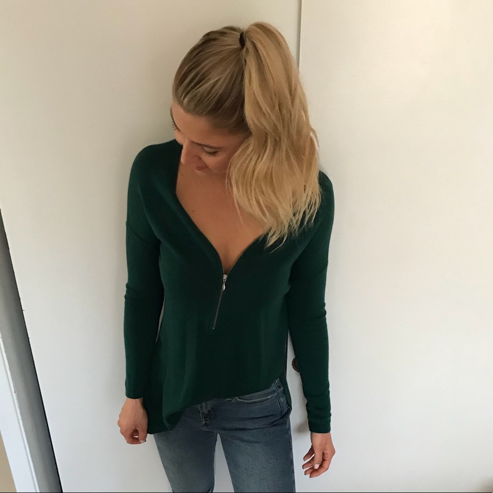 Green Light Weight Sweater!